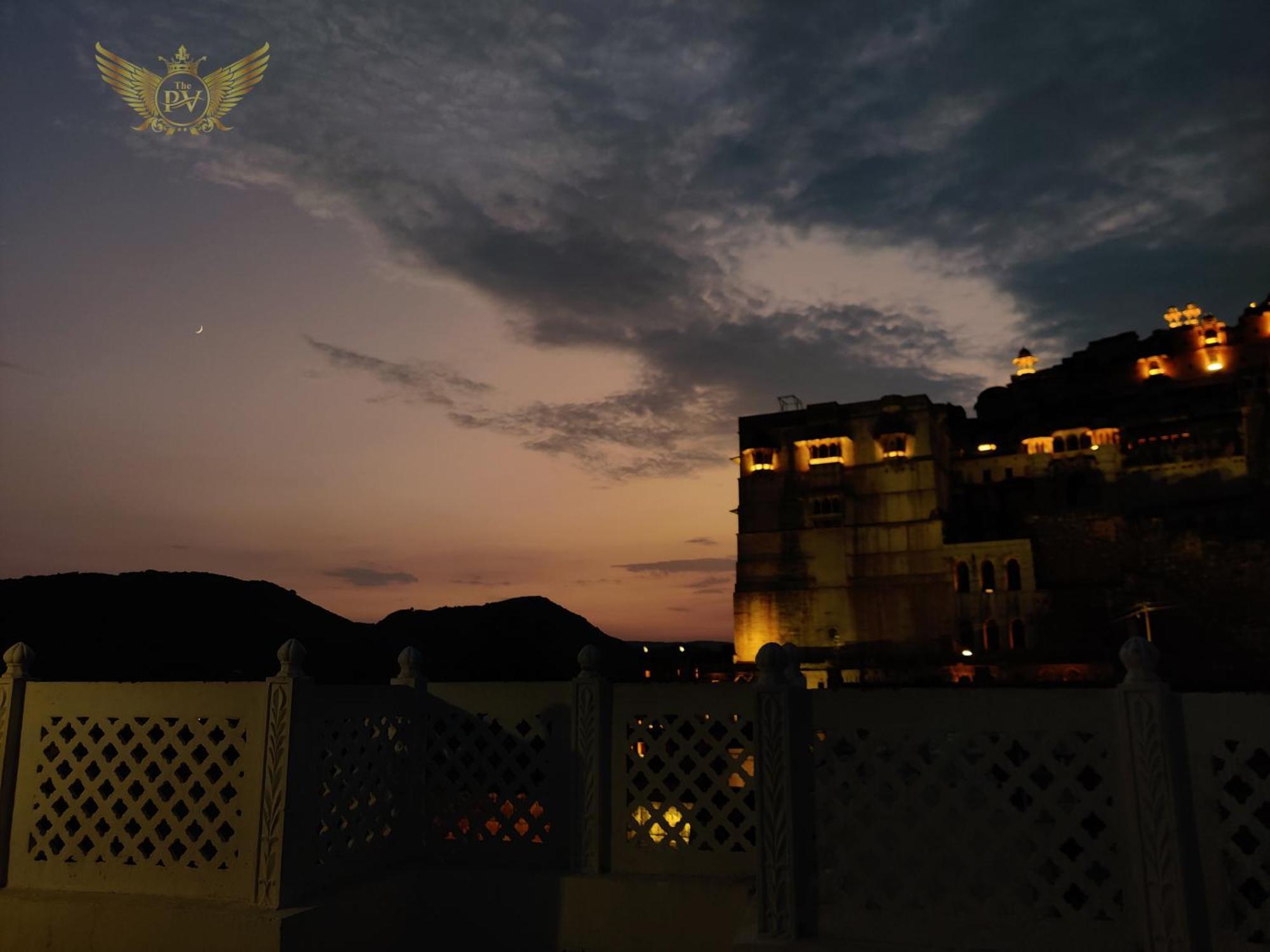 The Palace View Homestay & Restaurant Būndi Buitenkant foto